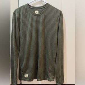 Tracksmith Horizon shirt